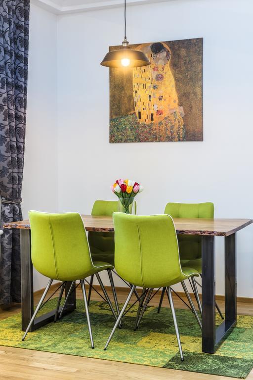 Baranova Apartments Praha Bagian luar foto
